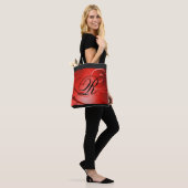 Rotes Ombre Swirbeldesign mit Monogramm Tasche (Am Model)