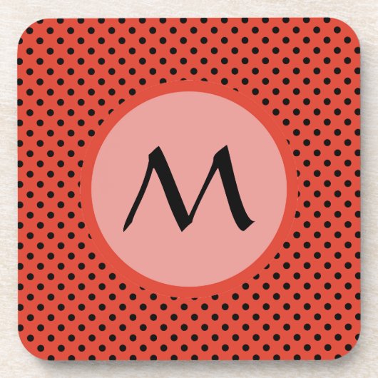 Rotes Orange Polka Dot Monogramm Getränkeuntersetzer (Vorderseite)