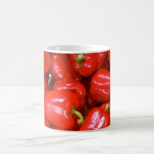 Rotes Paprikaschoten Muster in einem geposterten D Kaffeetasse (Mittel)