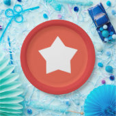 Rotes Plättchen mit roter Grenze und mittlerer wei Pappteller (Party)