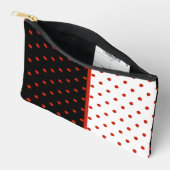 Rotes Polka-Punktmuster auf schwarz-weiß Zubehörtasche (Offen)