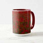 Rotes Poppies-Feld Tasse (VorderseiteRechts)