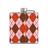 Rotes Rosa und Braunes Argyle-Muster-Monogramm Flachmann (Rückseite)