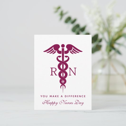 Rotes Rotes Caduceus Krankenzeichen Postkarte (Stehend Vorderseite)