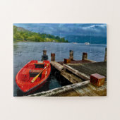 Rotes Ruderboot am ruhigen Glasgower Dock Puzzle (Horizontal)