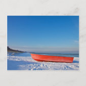 Rotes Schiff an der Ostsee im Winter Postkarte (Vorderseite)