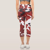 Rotes Tarnmuster Capri Leggings (Rückseite)