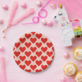 Rotes, traditionelles Herz zum Valentinstag Pappteller (Party)