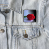 Rotes Tulpe-Button Button (Beispiel)