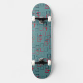 Rotes und Aquamarines Squares Delight Skateboard (Vorderseite)