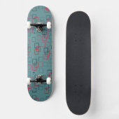 Rotes und Aquamarines Squares Delight Skateboard (Vorderseite)