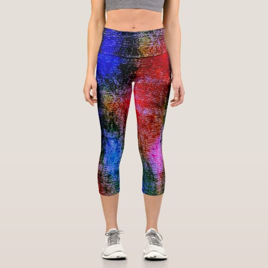 Rotes und blaues Material mit Ölfarbe Capri Leggings (Vorderseite)