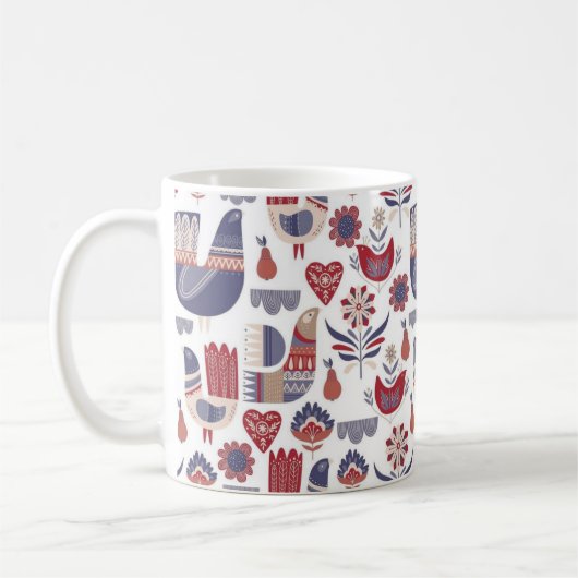 Rotes und blaues Muster der skandinavischen Kaffeetasse (Links)