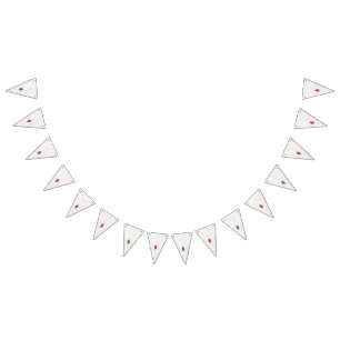 rotes und braunes Design auf weißem Hintergrund Wimpelkette