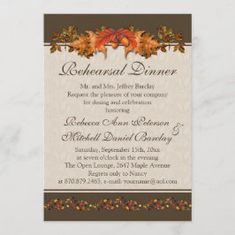 Rotes und braunes herbstliches Blätter Einladung