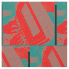 Rotes und grünes Gericht, das über Steno Maschine Stoff