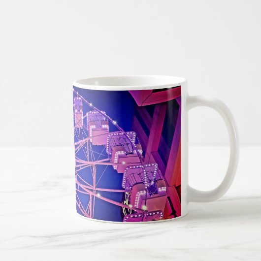 Rotes und lila Riesenrad Kaffeetasse (Rechts)