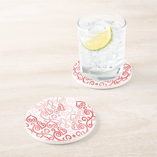 Rotes und rosa Herzmuster Getränkeuntersetzer (Seite)