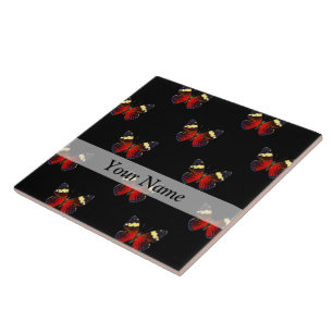 Rotes und schwarzes Schmetterlingsmuster Fliese