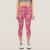 Rotes und weißes Blumenmuster Capri Leggings (Vorderseite)