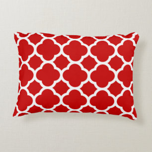 Rotes und weißes Quatrefolienmuster Zierkissen
