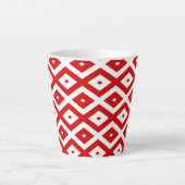 Rotes und weißes Rautenmuster Milchtasse (Vorderseite)
