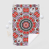 Rotes und weißes Schach oder Pixelkaleidoskop Golfhandtuch (Insitu)