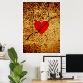 Rotes Valentinherz an einer knackigen Wand Poster (Heimbüro)