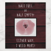 Rotes Weinglas Halb leeres Sprichwort Wasserfarbe Weinetikett (Einzelnes Label)