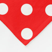Rotes Weißes Punkte-Design Fleecedecke (Ecke)
