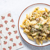 Rotes Whimsisches Küchentuch