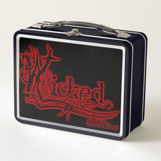 Rotes Wicked Studioz-Logo mit Sacro Heart Metall Brotdose (Vorderseite)