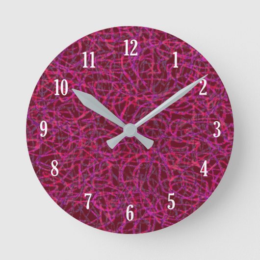 Rotes Zeilenmuster Runde Wanduhr (Vorderseite)