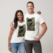 Rotgeflügelte Amseln und Nest in den Cattails T-Shirt (Unisex)