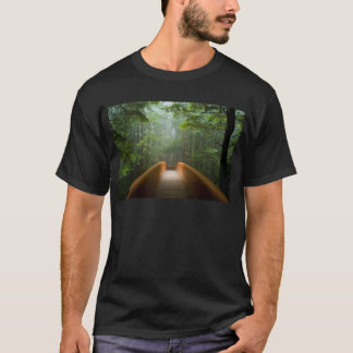 Rotholz-Waldbrücke T-Shirt