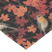 Rotkehlchen im Ahornbaum Tischdecke (Schrägansicht)