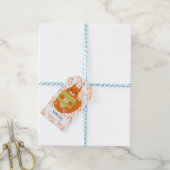 Rötlich Braunes Eichhörnchen in einem grünen Pullo Geschenkanhänger (Mit Garn)
