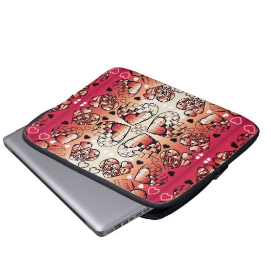 Rötlich-weiße Muster des romantischen Herzens Laptopschutzhülle (Vorne Knopf)
