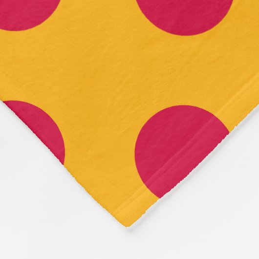 Rotpolka-Punkte auf Gelb Fleecedecke (Ecke)