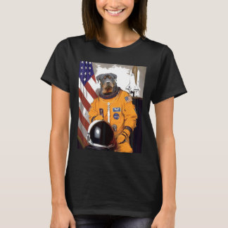 Rottweiler Astronautin Proud Patriotic T-Shirt