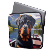 Rottweiler auf dem Paddle: Ein Landschaftliches Ab Laptopschutzhülle (Vorderseite Links)