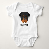 Rottweiler Beware Baby Strampler (Vorderseite)