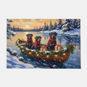 Rottweiler Christmas Boat Holiday Fußmatte (Vorderseite)