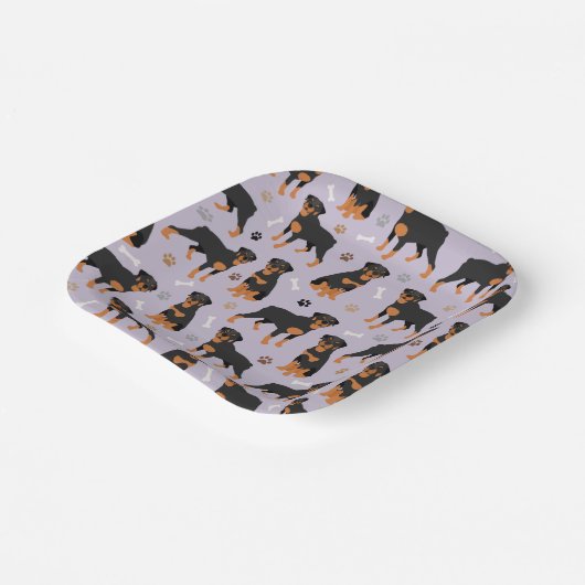 Rottweiler Dog Bones and Paws Paper Tellers Pappteller (Gewinkelt)