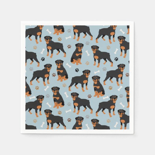 Rottweiler Dog Bones and Paws Serviette (Vorderseite)