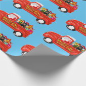 Rottweiler Dog in Christmas Delivery Truck Geschenkpapier (Ecke)