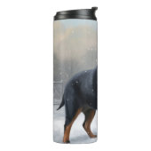 Rottweiler Dog in Schnee Weihnachten Thermosbecher (Nach links gedreht)