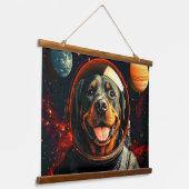 Rottweiler Explores Wandteppich Mit Holzrahmen (Gewinkelt)