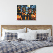 Rottweiler Halloween Spooky Leinwanddruck (Insitu (Schlafzimmer))