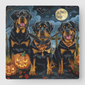 Rottweiler Halloween Spooky Quadratische Wanduhr (Vorderseite)